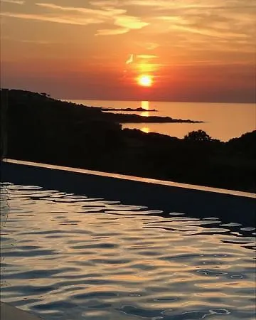 Roc E Mare Lägenhet