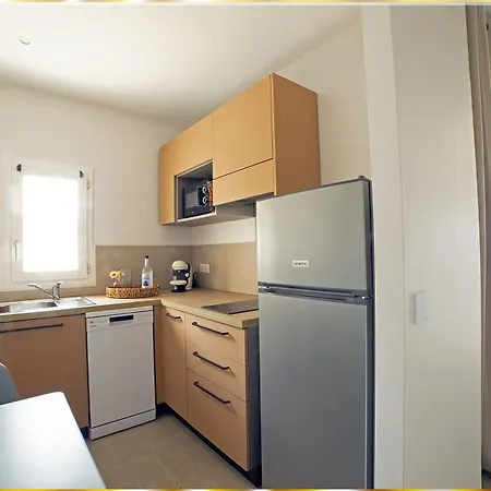 Roc E Mare * Л'Иль-Рус