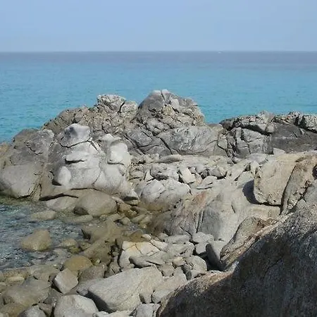 Roc E Mare Lägenhet *