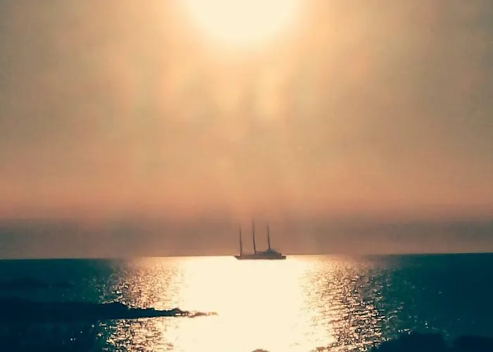 Roc E Mare * LʼÎle-Rousse